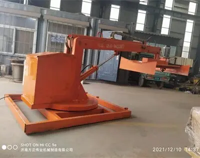 綠籬(li)脩(xiu)剪機