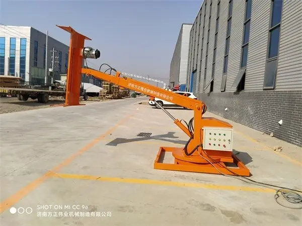 高(gao)速公(gong)路綠籬(li)脩(xiu)剪機(ji)